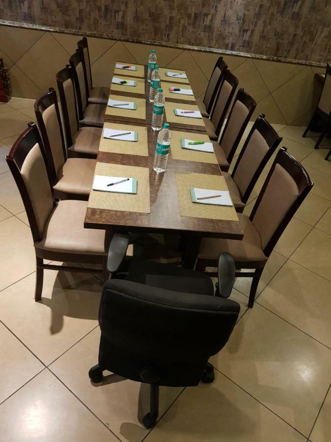 Hotel Liza Regency Chennai Exterior foto